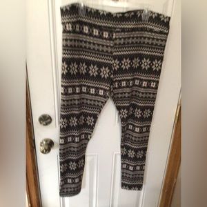 NWT Time and Tru high rise leggings